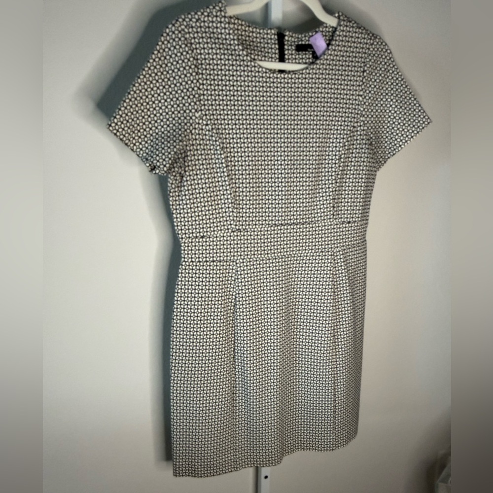 Amanda & Chelsea Black and White Patterned Dress